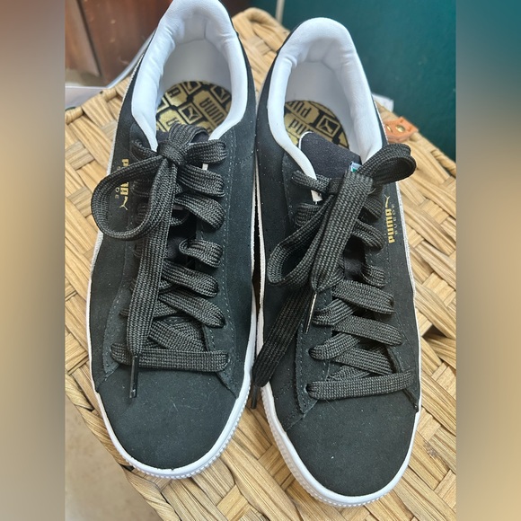 Puma Kids Black and Gold Sneakers - Picture 1 of 5